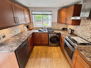 Kitchen- click for photo gallery